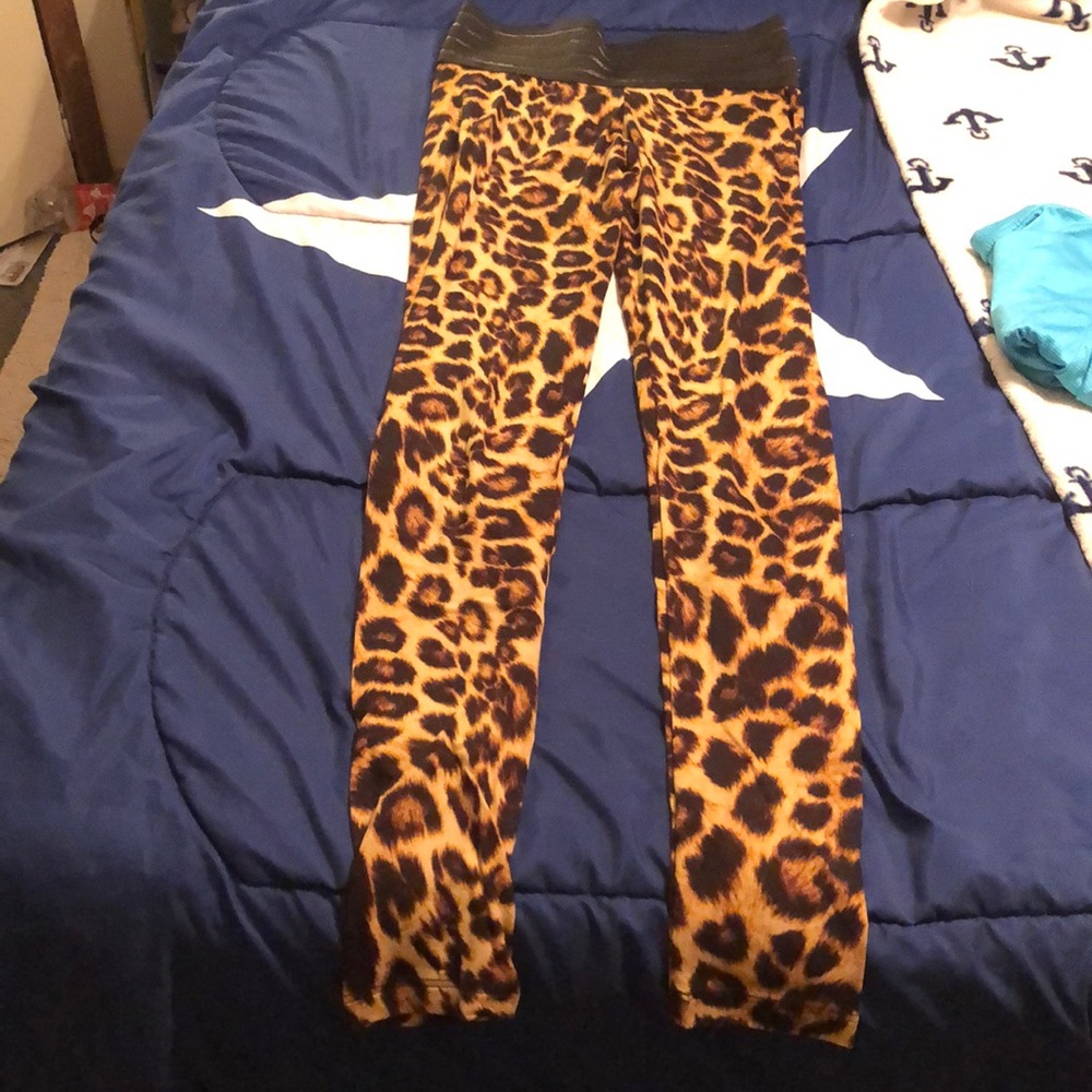 Cheetah leggings